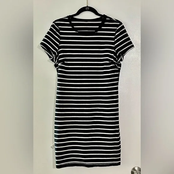 Old Navy Black and White Striped Tee Shirt Dress Size Large - Picture 5 of 12